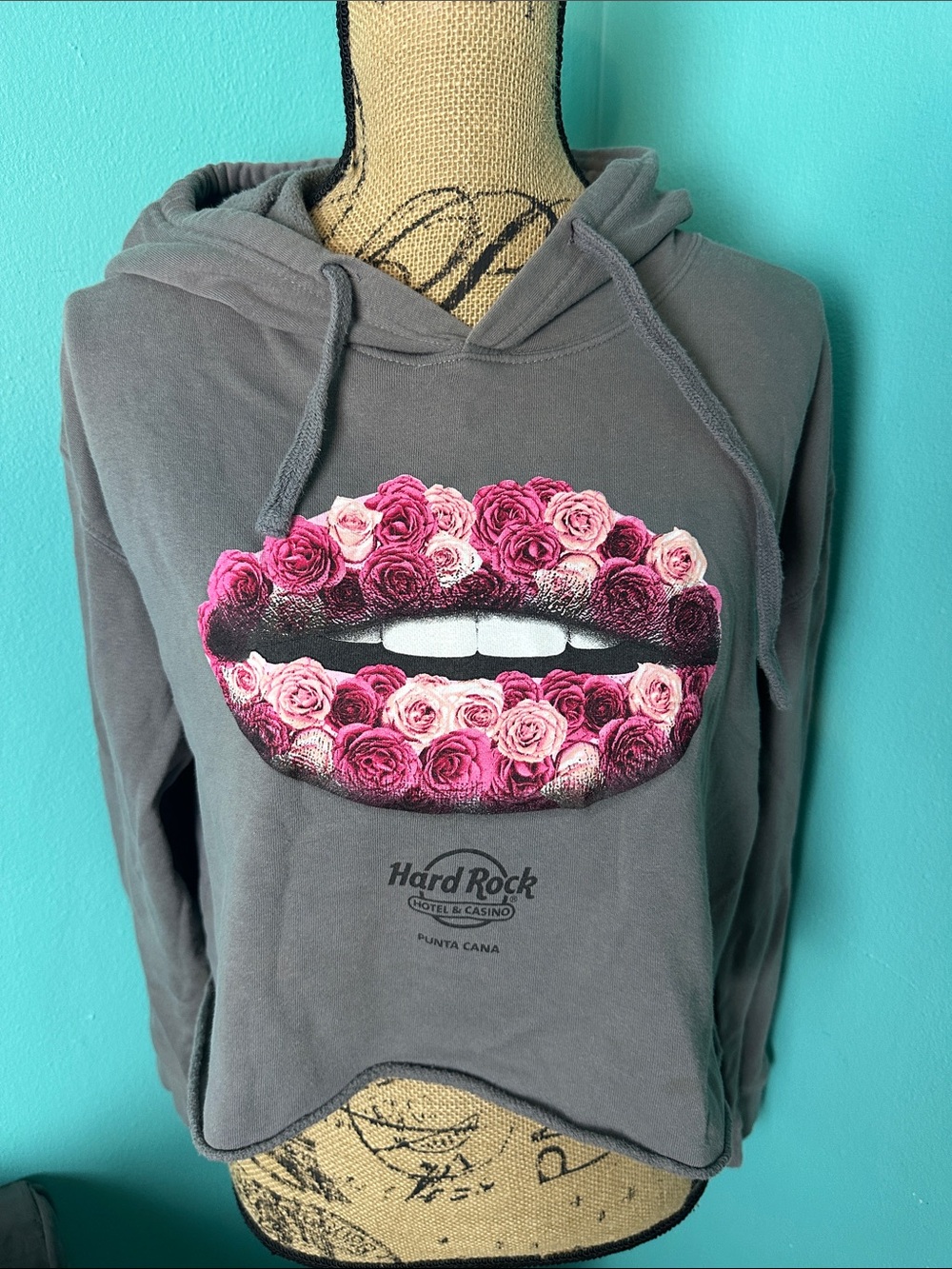 Hard Rock Hotel and Casino Punta Cana Crop Hoodie Sweater Floral Lips S